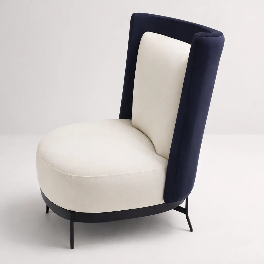 Minimal Siyah Sandalye